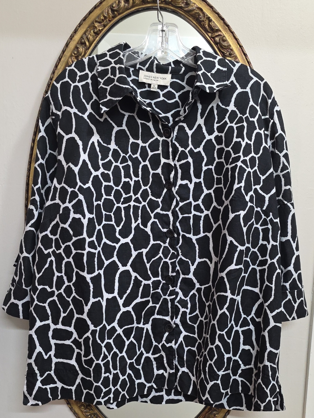 Jones New York 100% Linen Black White Giraffe-Print Button Down Shirt Size 1X